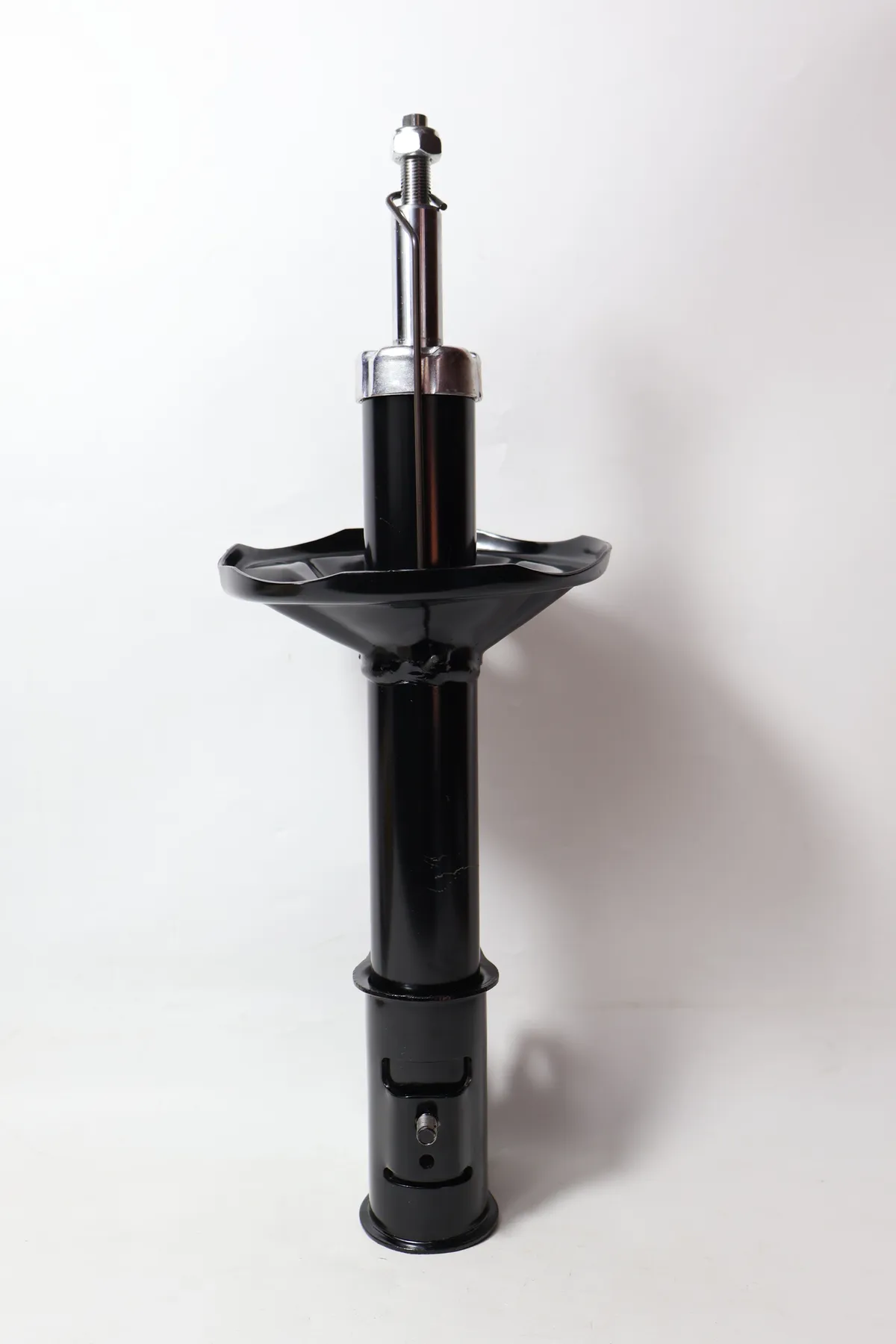 Peredam Kejut Luminaire LANCER CEDIA 1600CC foto 4