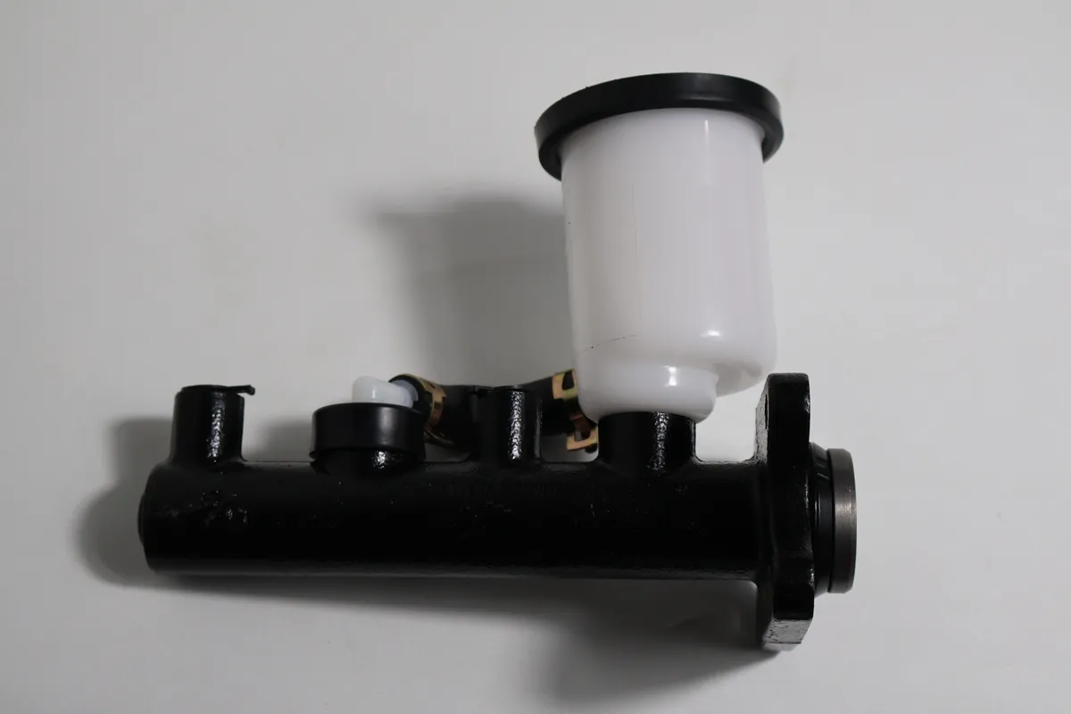 Brake Master Assy Yuzaka 5K SUPER/5K 5SPEED KF42(86-97) foto 2