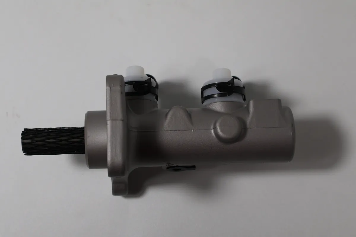Brake Master Assy Yuzaka PS CANTER 125/136 (95) foto 2