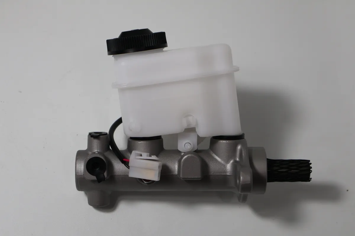 Brake Master Assy Yuzaka FORD RANGER 2.5/2.9/3.0 (06-11) foto 2