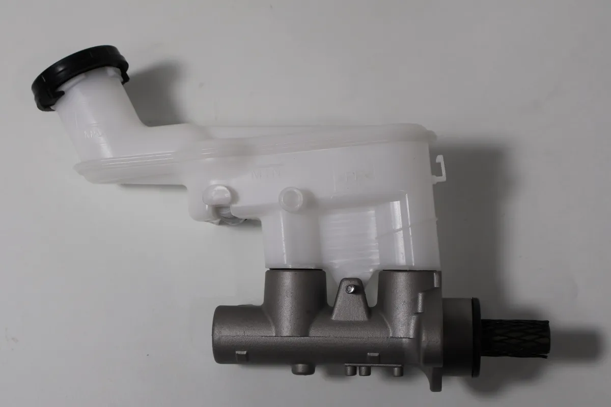 Brake Master Assy Yuzaka SWIFT (07-11) / SPLASH (08-ON) foto 2