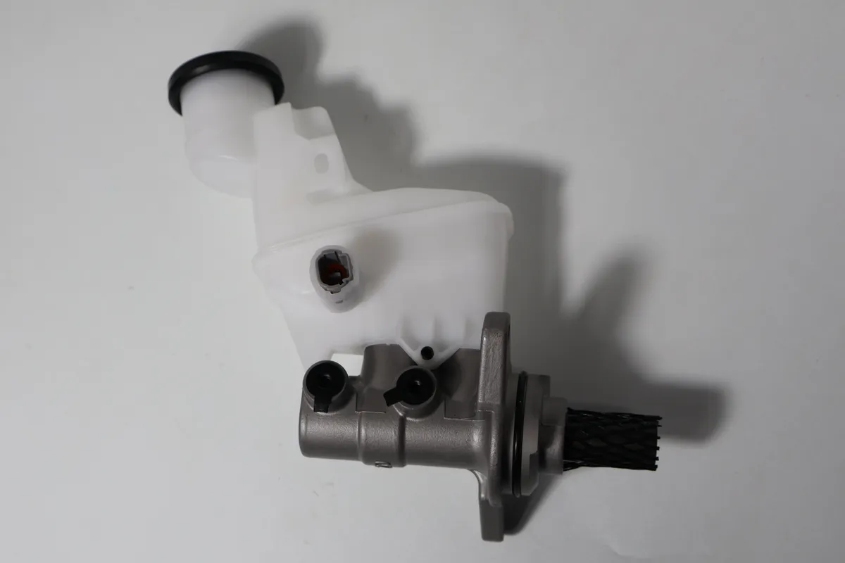 Brake Master Assy Yuzaka CALYA / SIGRA (16-ON) foto 2