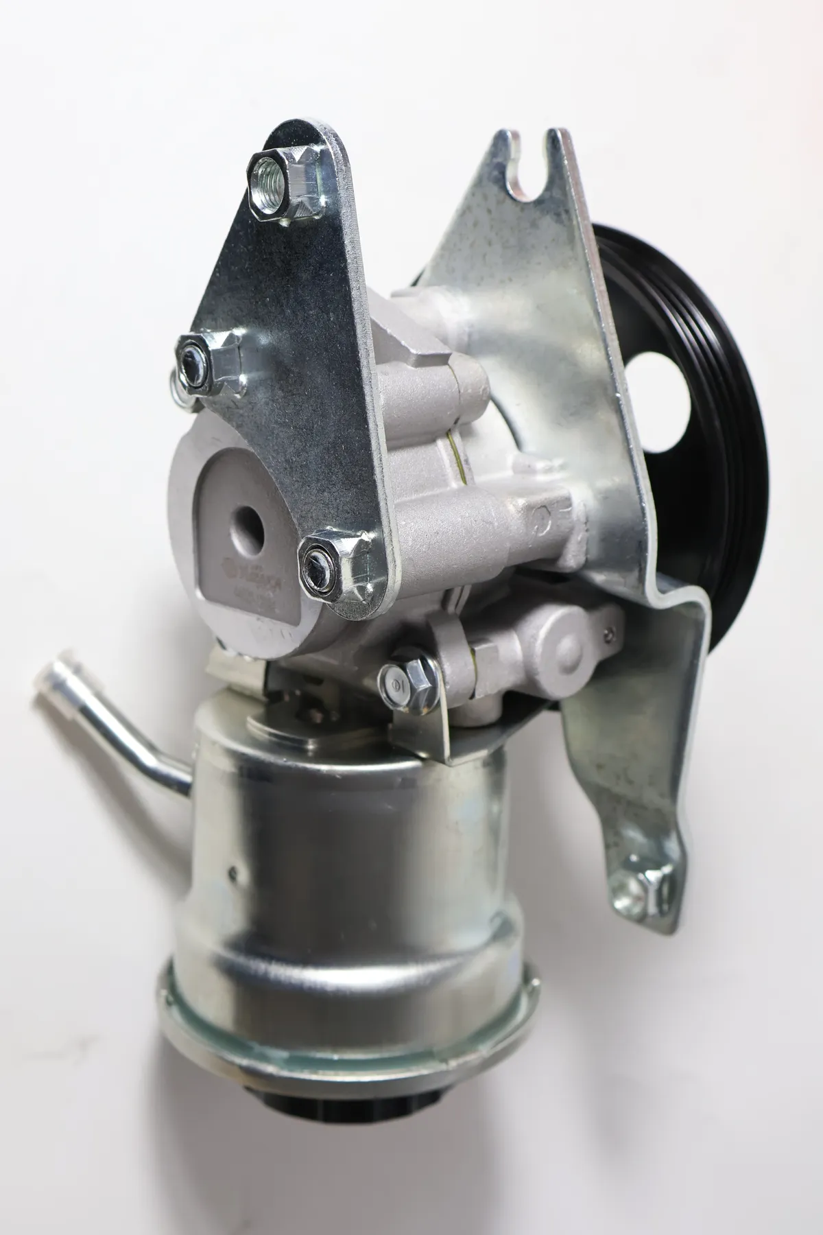 Pompa Power Steering Yuzaka GREAT COROLLA (92-97) / ALL NEW COROLLA 1.6 (97-02) + PULLY + OIL CAN HOLDER foto 2